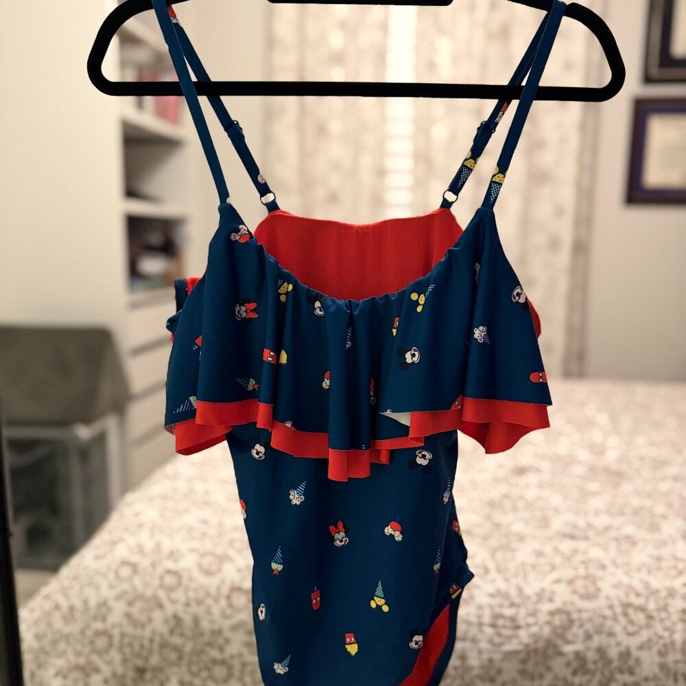Disney Red One-Piece Swimsuit Women’s Size L / 3L New Without Tags
